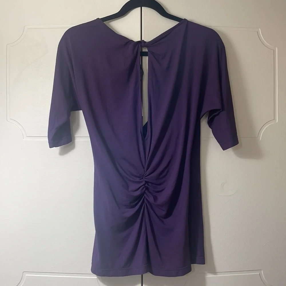 BRAND NEW BCBG TOP - Picture 2 of 4